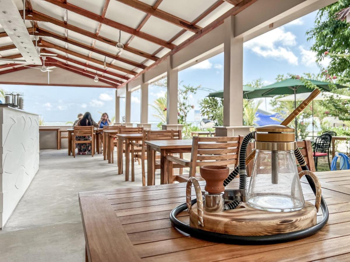 Triton Prestige Seaview And Spa Maafushi Dış mekan fotoğraf